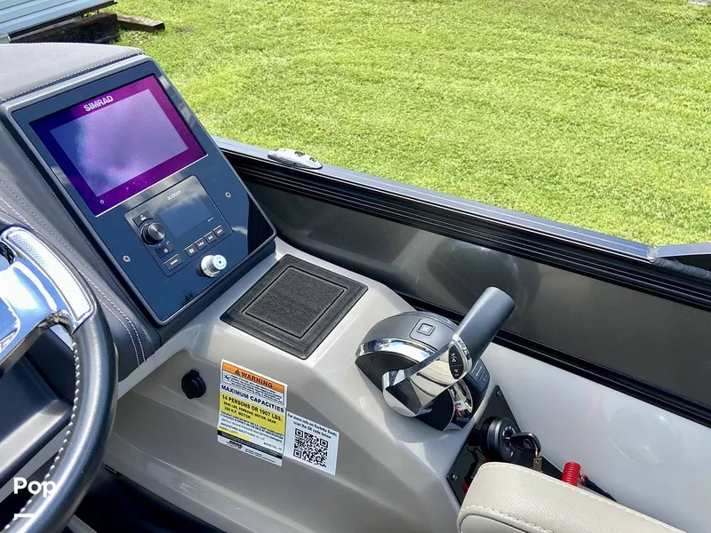 Slide: The Image of Barletta Lusso L23UC 2022 - 15796854