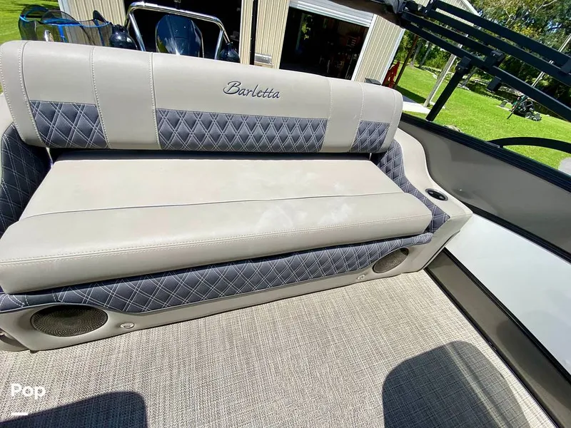 Slide: The Image of Barletta Lusso L23UC 2022 - 15796865