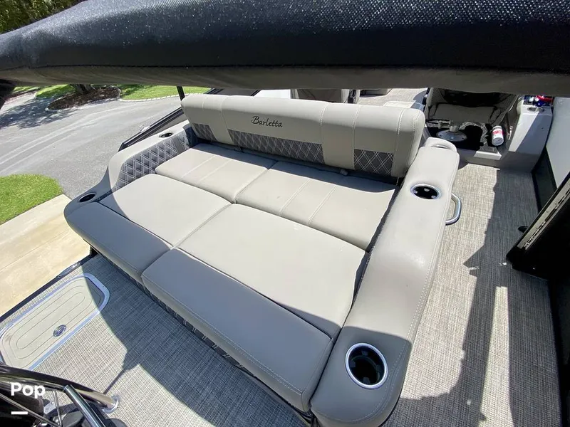 Slide: The Image of Barletta Lusso L23UC 2022 - 15796870