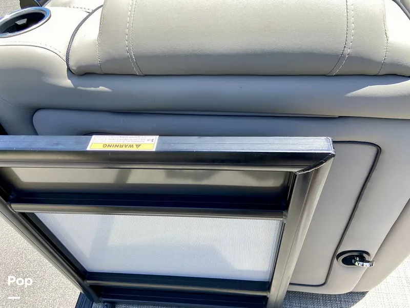 Slide: The Image of Barletta Lusso L23UC 2022 - 15796878