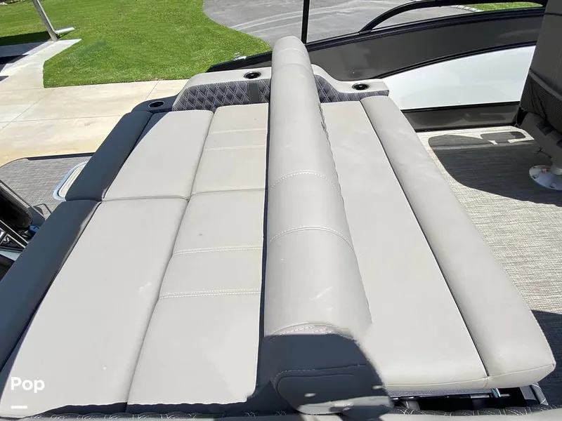 Slide: The Image of Barletta Lusso L23UC 2022 - 15796886