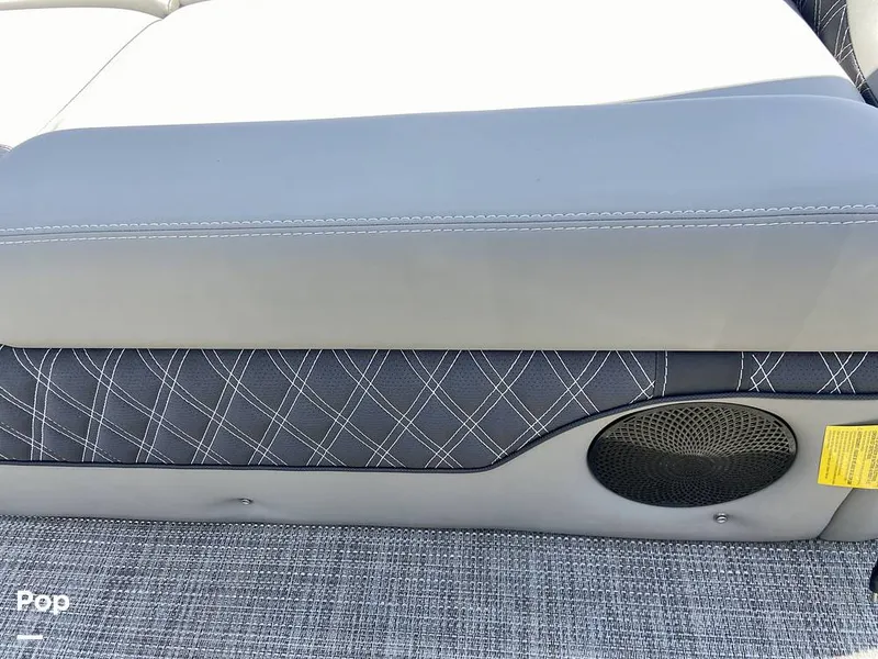 Slide: The Image of Barletta Lusso L23UC 2022 - 15796889