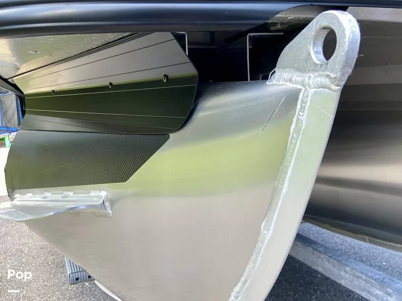 Slide: The Image of Barletta Lusso L23UC 2022 - 15796897