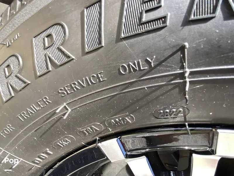 Slide: The Image of Barletta Lusso L23UC 2022 - 15796906