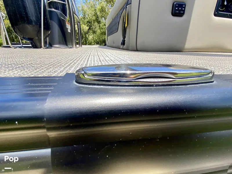 Slide: The Image of Barletta Lusso L23UC 2022 - 15796908