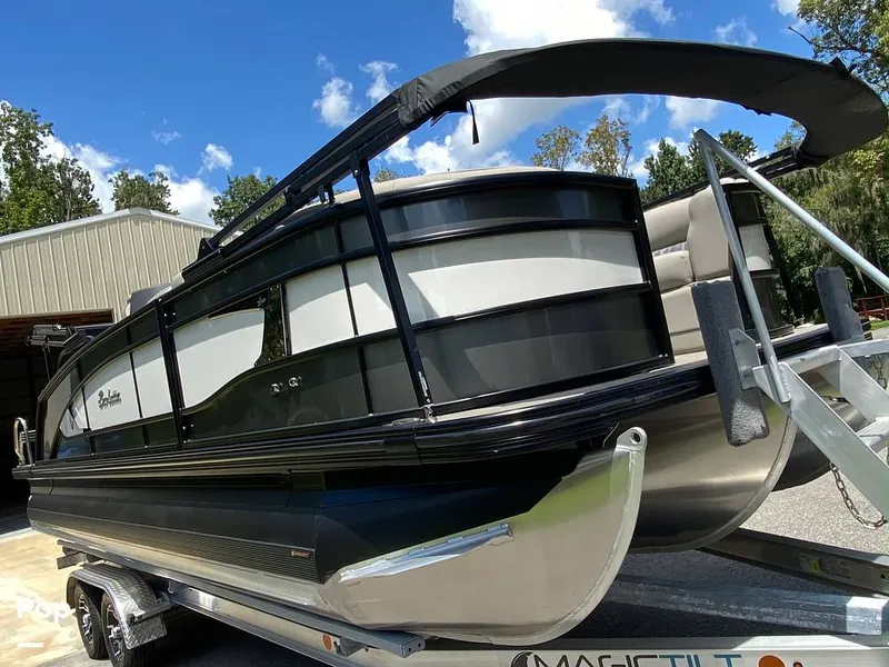 Slide: The Image of Barletta Lusso L23UC 2022 - 15796844