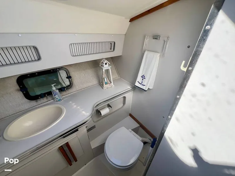 Slide: The Image of Cruisers Yachts Esprit 3370 1991 - 15056932