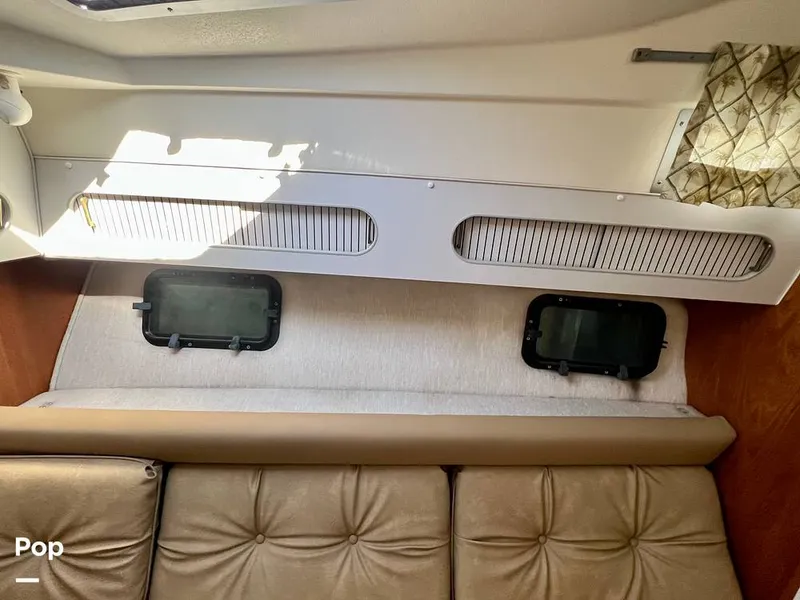 Slide: The Image of Cruisers Yachts Esprit 3370 1991 - 15056947