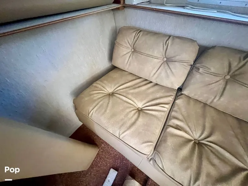 Slide: The Image of Cruisers Yachts Esprit 3370 1991 - 15056949