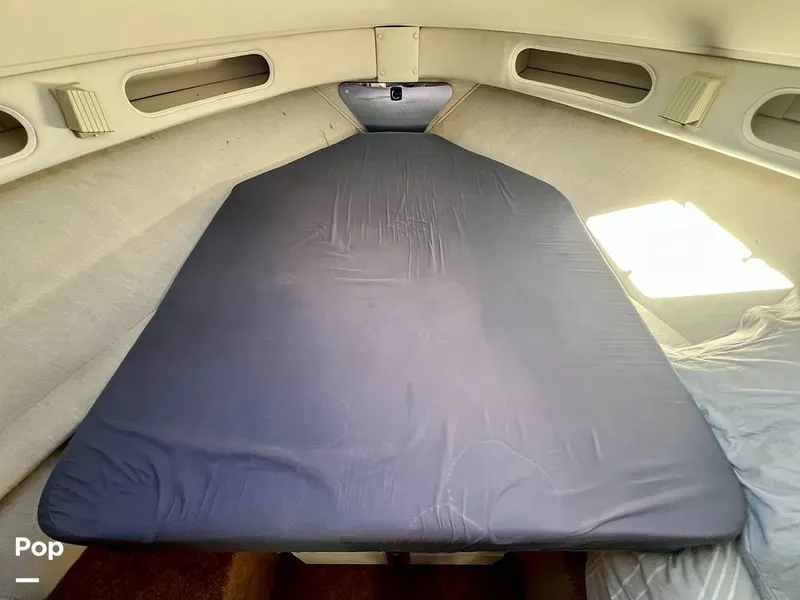 Slide: The Image of Cruisers Yachts Esprit 3370 1991 - 15056956