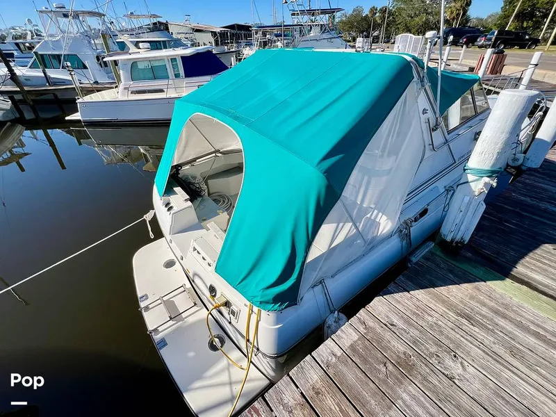 Slide: The Image of Cruisers Yachts Esprit 3370 1991 - 15056782