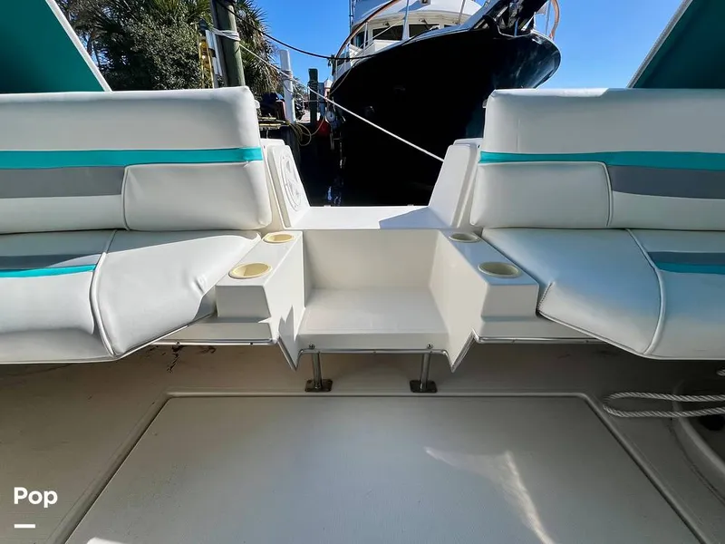 Slide: The Image of Cruisers Yachts Esprit 3370 1991 - 15056967