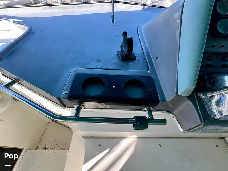 Slide: The Image of Cruisers Yachts Esprit 3370 1991 - 15056799