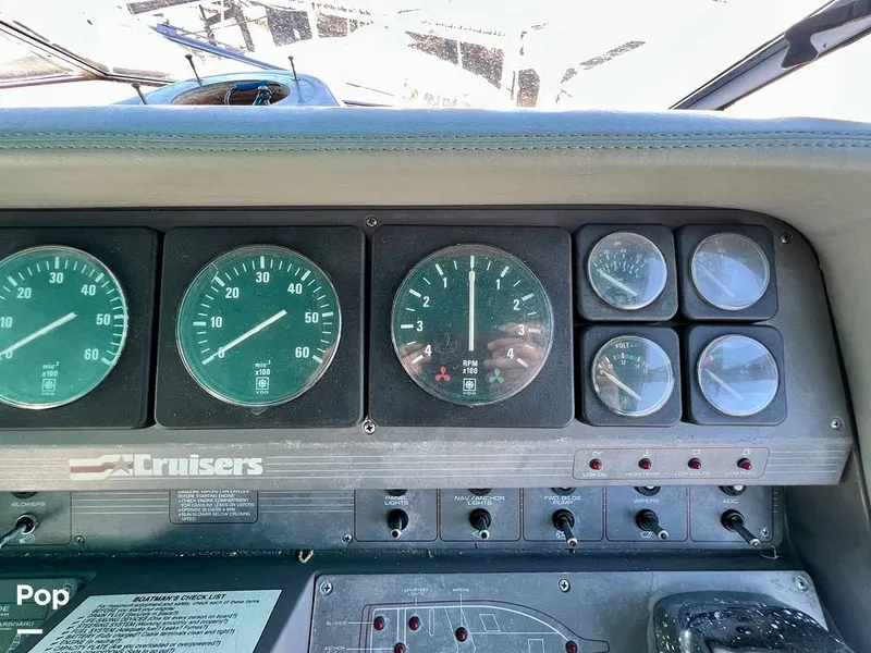 Slide: The Image of Cruisers Yachts Esprit 3370 1991 - 15056802