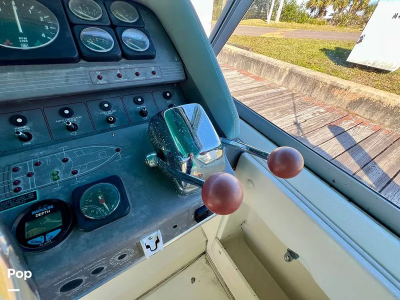 Slide: The Image of Cruisers Yachts Esprit 3370 1991 - 15056806