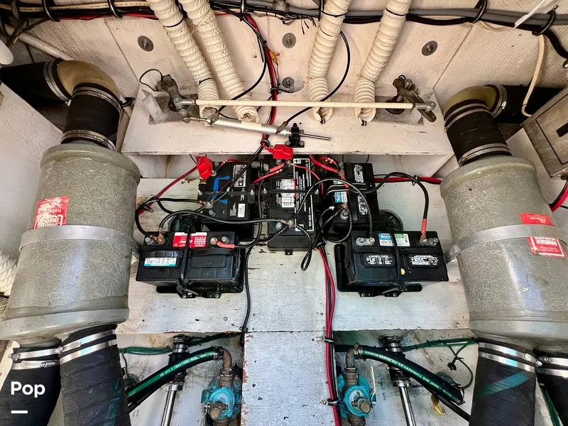 Slide: The Image of Cruisers Yachts Esprit 3370 1991 - 15056828