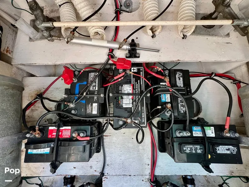 Slide: The Image of Cruisers Yachts Esprit 3370 1991 - 15056829