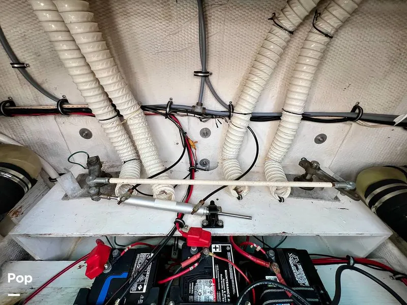 Slide: The Image of Cruisers Yachts Esprit 3370 1991 - 15056830