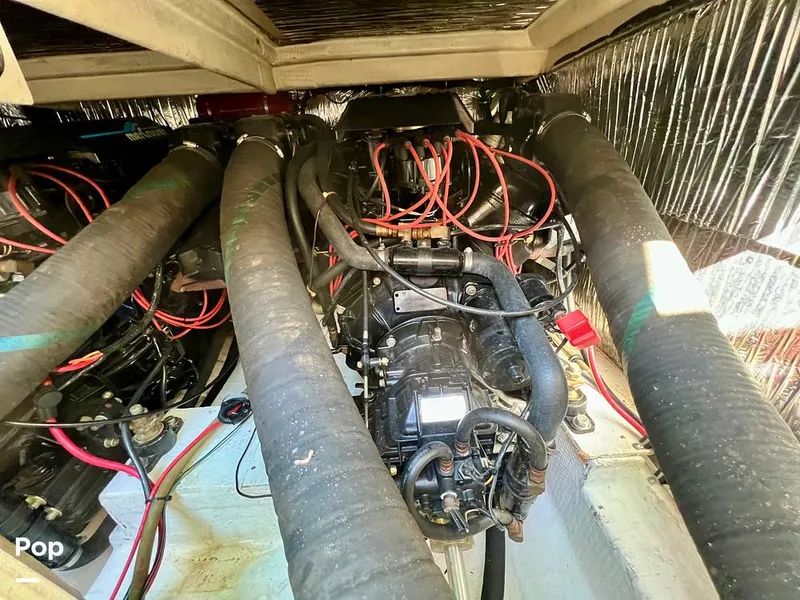 Slide: The Image of Cruisers Yachts Esprit 3370 1991 - 15056838