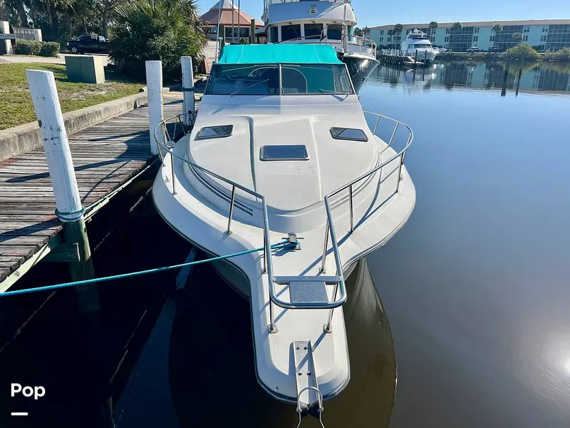 Slide: The Image of Cruisers Yachts Esprit 3370 1991 - 15056776