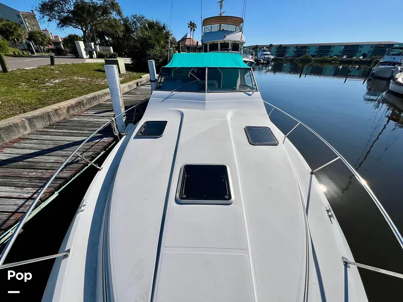 Slide: The Image of Cruisers Yachts Esprit 3370 1991 - 15056858