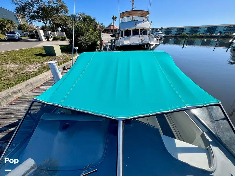 Slide: The Image of Cruisers Yachts Esprit 3370 1991 - 15056861