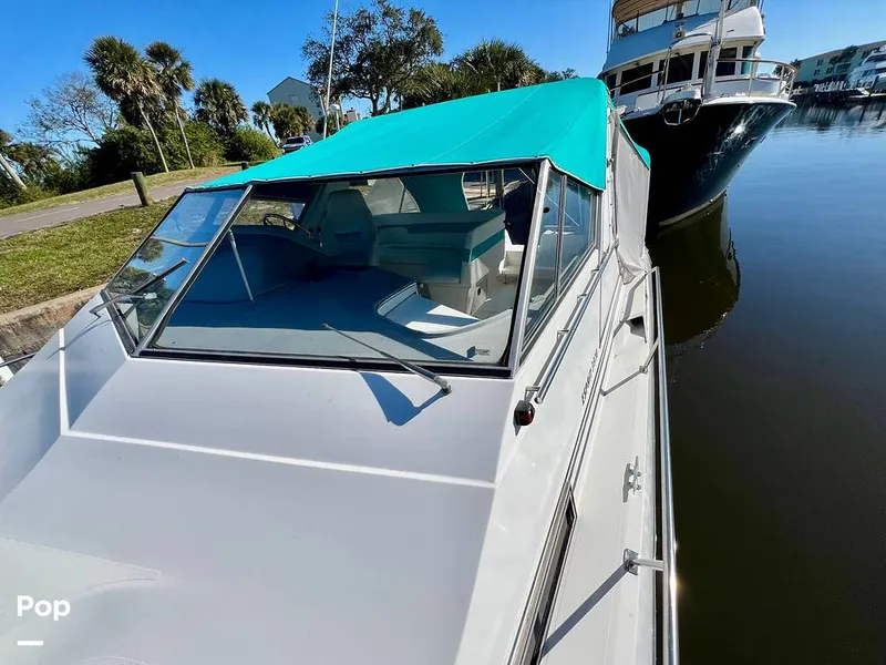 Slide: The Image of Cruisers Yachts Esprit 3370 1991 - 15057228