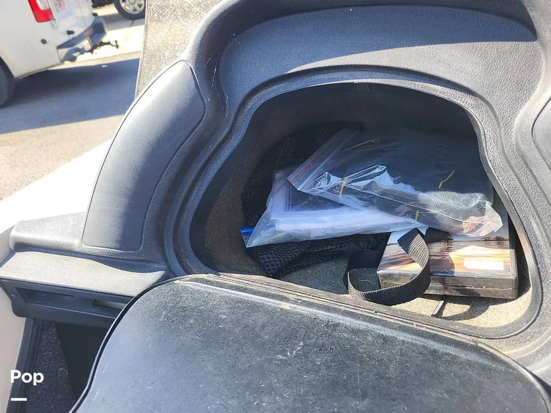 Slide: The Image of Ranger 93V 2001 - 15104645