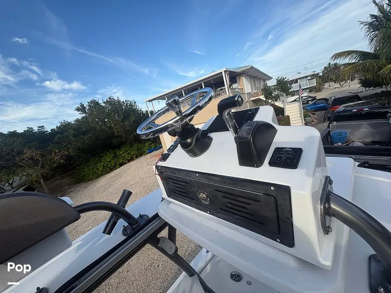 Slide: The Image of Crevalle 24 Bay 2019 - 15100890