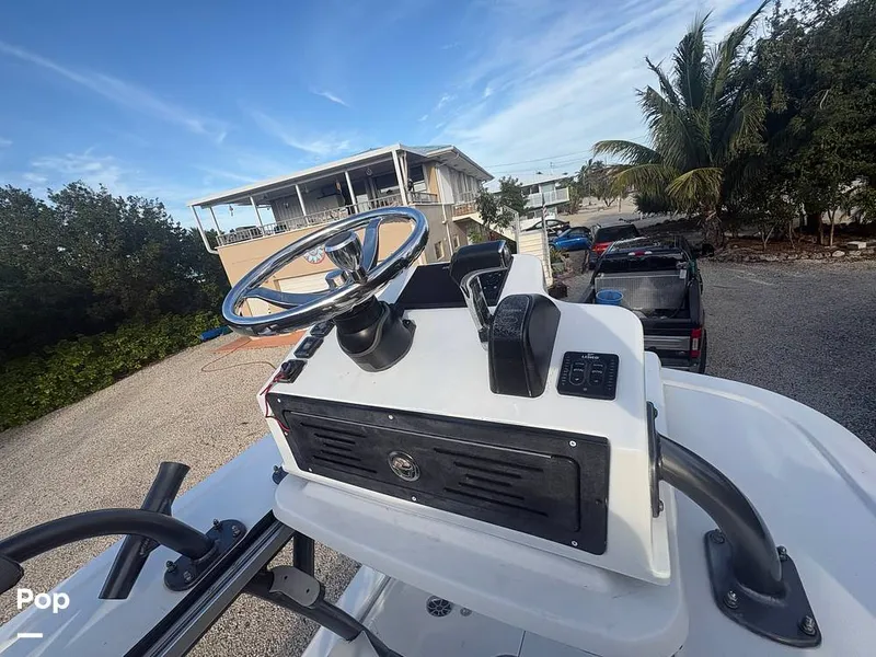 Slide: The Image of Crevalle 24 Bay 2019 - 15100889