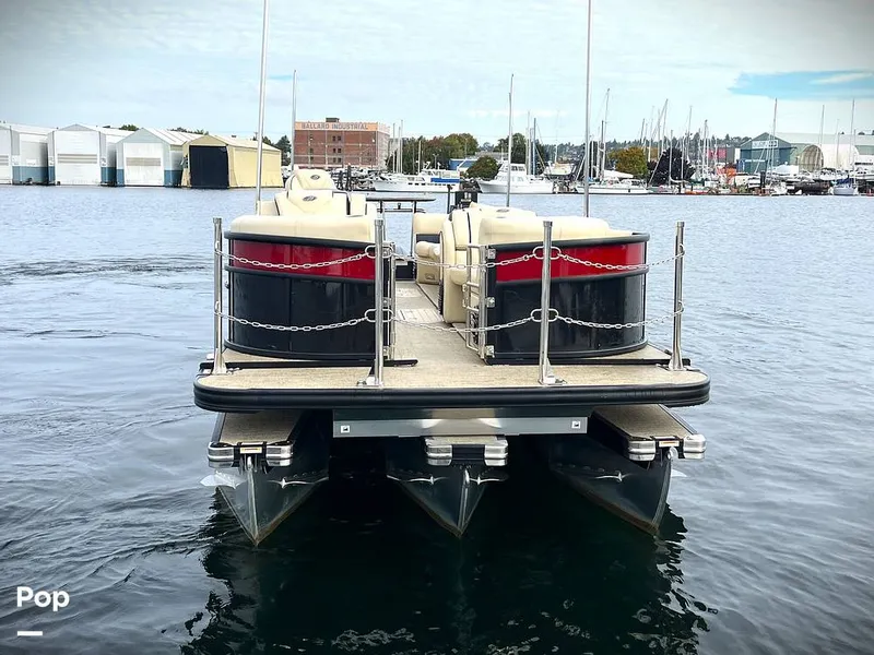 Slide: The Image of Barletta EX23Q 2020 - 15167822