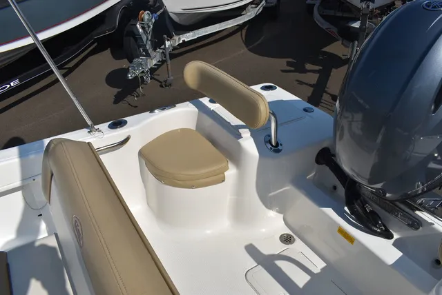 Slide: The Image of Key West Boats 176CC 2020 - 18