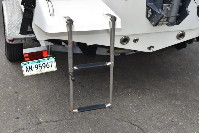 Slide: The Image of Key West Boats 176CC 2020 - 14