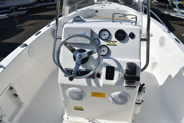 Slide: The Image of Key West Boats 176CC 2020 - 28