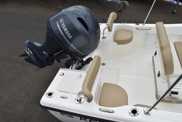Slide: The Image of Key West Boats 176CC 2020 - 6