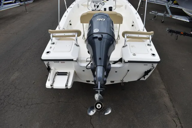 Slide: The Image of Key West Boats 176CC 2020 - 4