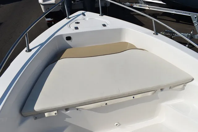 Slide: The Image of Key West Boats 176CC 2020 - 38