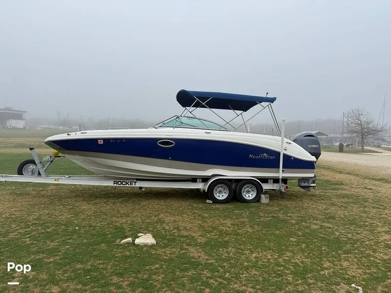 Slide: The Image of NauticStar 243 DC 2014 - 15132522