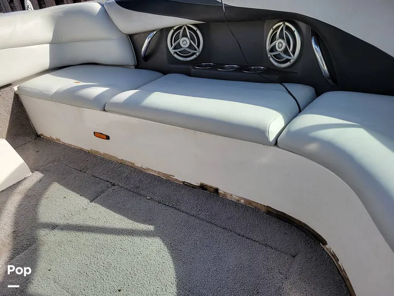 Slide: The Image of Moomba Mobius LSV 2010 - 15070179