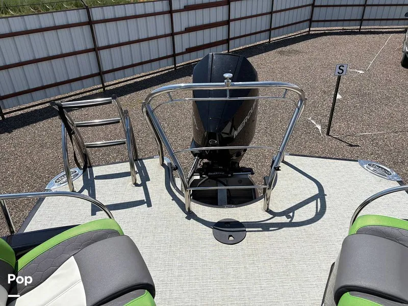 Slide: The Image of Godfrey 250 XP 2020 - 15702928