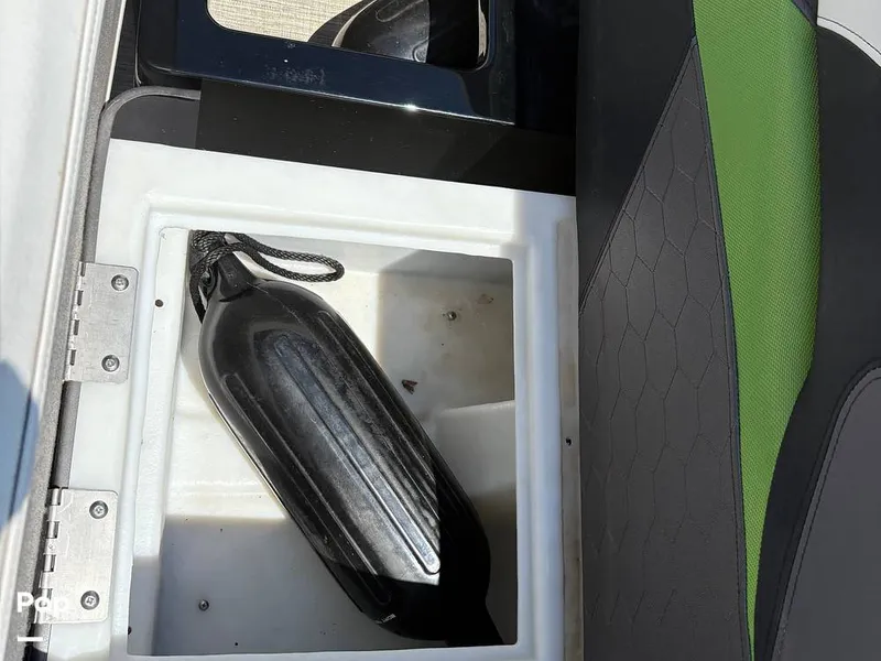 Slide: The Image of Godfrey 250 XP 2020 - 15702943