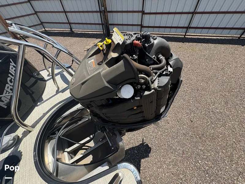 Slide: The Image of Godfrey 250 XP 2020 - 15702957