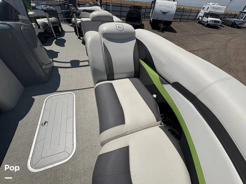 Slide: The Image of Godfrey 250 XP 2020 - 15702966