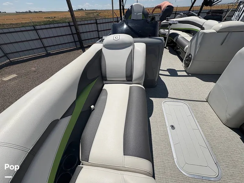 Slide: The Image of Godfrey Pontoon 250 XP 2020 - 15702965