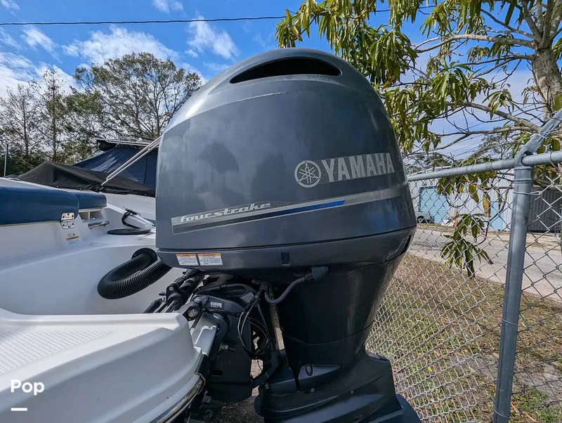 Slide: The Image of Chaparral H2O 21 Sport 2017 - 15079543