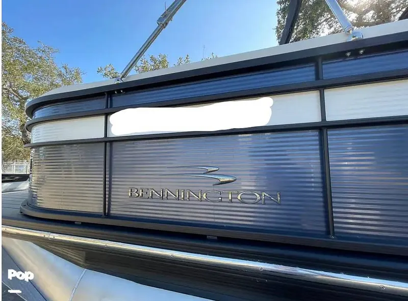 Slide: The Image of Bennington 30-RSR 2019 - 15122738