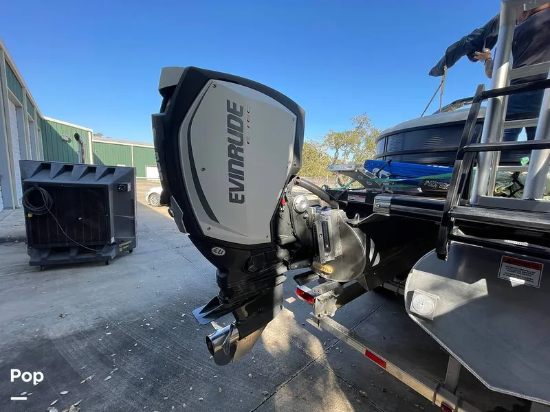 Slide: The Image of Engines - 15122282