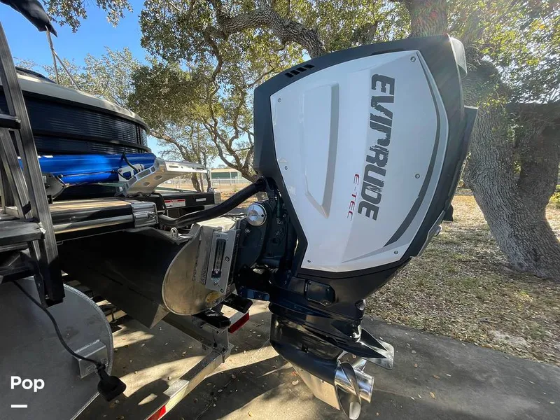 Slide: The Image of Engines - 15122283