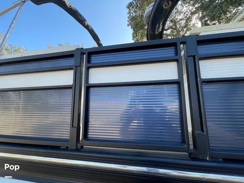 Slide: The Image of Bennington 30-RSR 2019 - 15122290