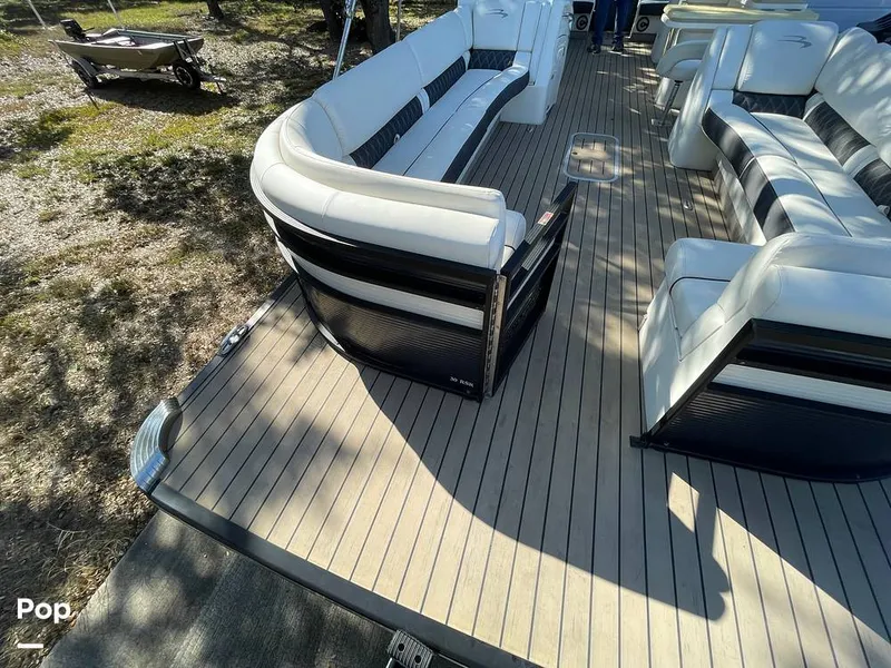 Slide: The Image of Bow - 15122293